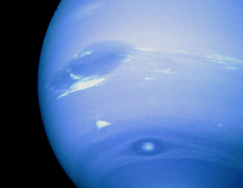 gravitationalbeauty:Dark Spots on Neptune