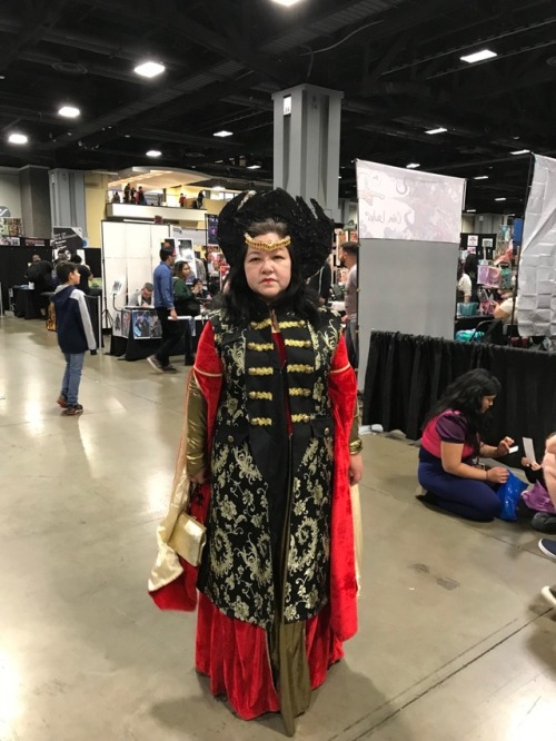 reiayanamismom: Awesomecon 2018 part 11 I’m that rose!!