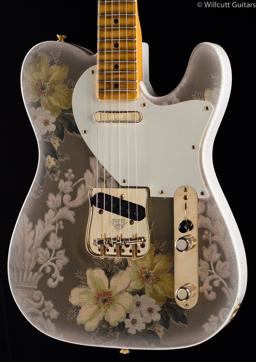 glorifiedguitars:  Fender Custom Shop Masterbuilt Retro Paisley Floral Decor Telecaster [Source: