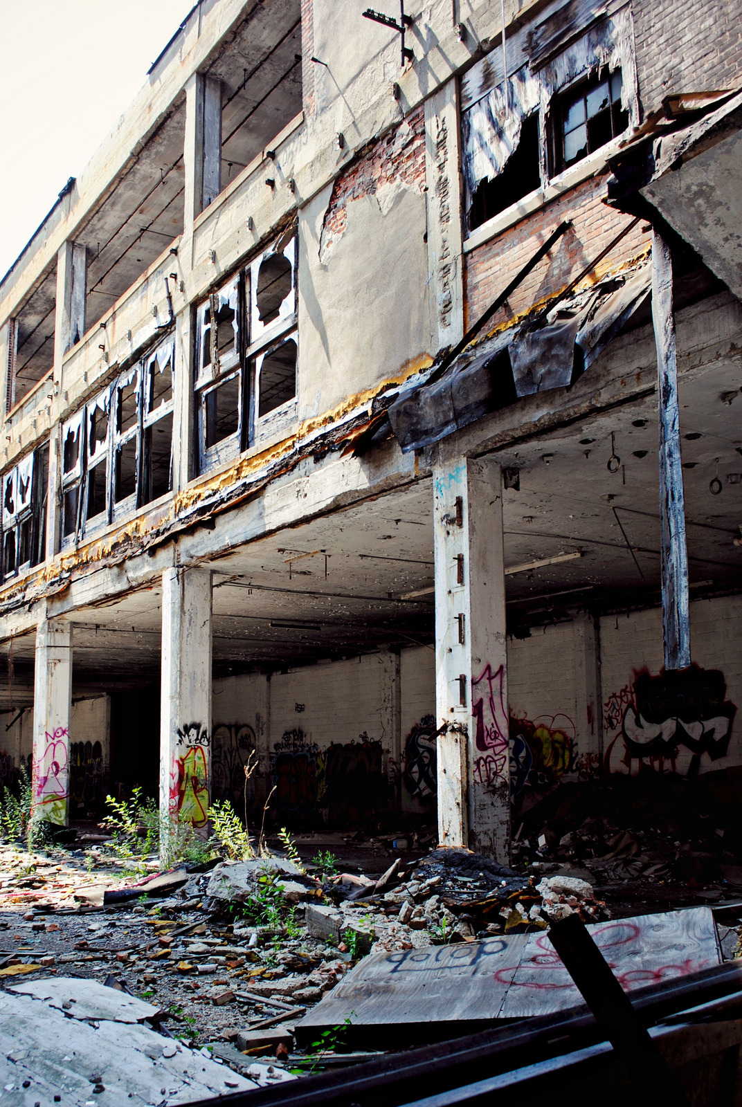 abandoned-playgrounds:  The  Packard Automotive Plant For Full Story —&gt; http://www.abandonedplaygrounds.com/the-derelict-packard-automotive-plant-of-industrially-abandoned-detroit/