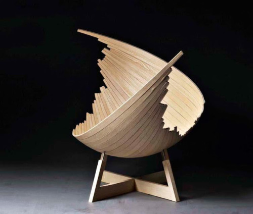 Barca bench by Jacob Joergensen. (via Barca Bench by Jacob Joergensen | DZine Trip)