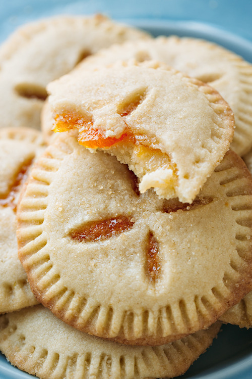foodffs:  Apricot Sugar Cookie Pies Filled with Apricot Preserves Really nice recipes. Every hour. Show me what you cooked! 