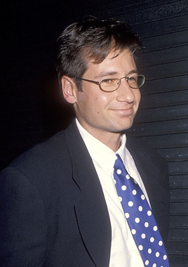 qilliananderson: David Duchovny attends the ‘Chaplin’ Premiere on December 4, 1992 at the Los Angele