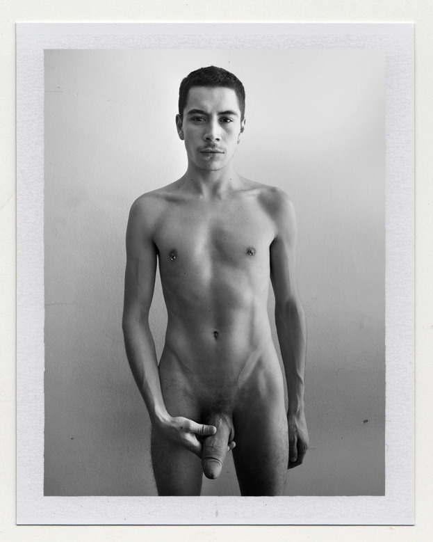 gag-ball-gallery:Nicolás  ©2015http://www.gag-ball.com/