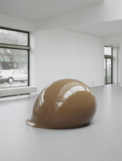 Studiobaja:  Thomas Rentmeister, Untitled, 1993