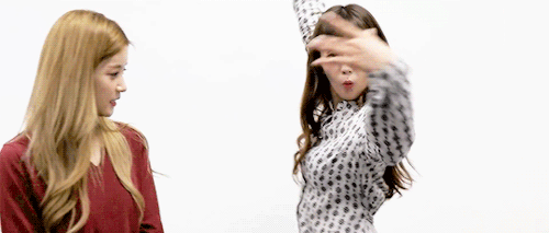 apinkdays:  chomi   ♥︎ eunrong 
