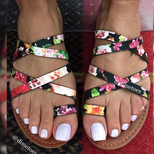 Follow IG @dimetoes Pretty White Toes Sandals !!! Perfect Feet For You • ❤@PerfectFeetForYou  • • • 