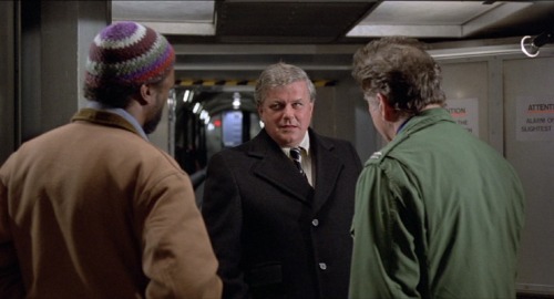 Twilight’s Last Gleaming (1977) - Charles Durning as Pres. David T. Stevens[photoset #5 of 5]