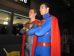 sman-fan-sg:  Two different superman. Wonder