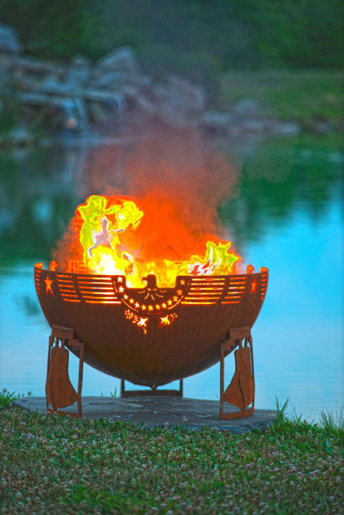 Porn photo seraphica:  Gorgeous custom fire pits from