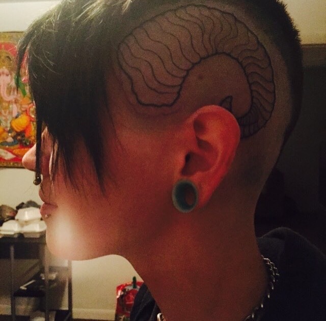 antikristine:  Got the outlines to my horns done, 1 more session to go!