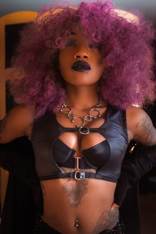 jaseminedenise:Good Morning // IG. Wearing @skgdesigns // Honey birdette // Shop Melanoir // Nasty G