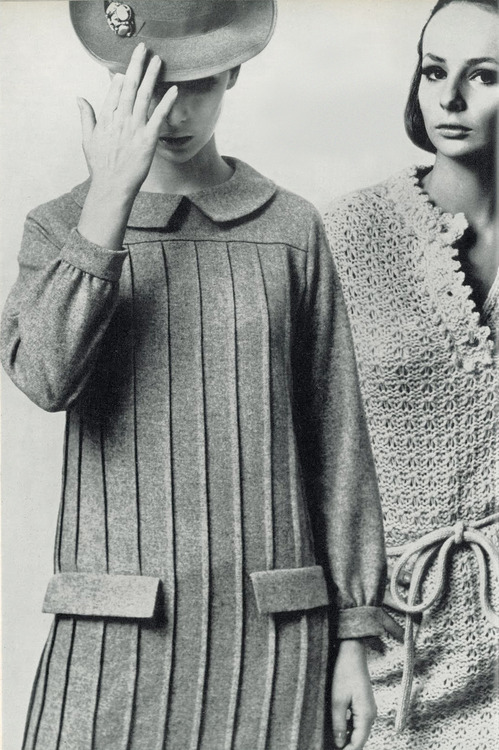 voguelovesme:  Photo by David Bailey, 1965