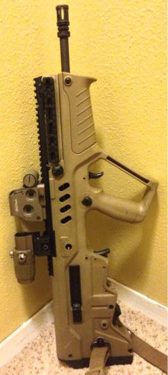 hamster37:Love the new tavor put 2000 rounds through her yesterday running drills. It isn’t .75 MOA 