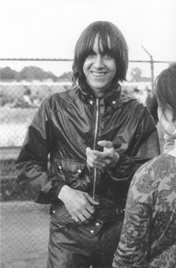 icky-pop:  Iggy Pop in Detroit, 1969 Photo