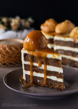 do-not-touch-my-food:  Caramel Cake with