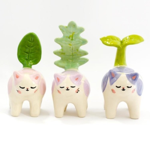 sosuperawesome:Cat Ceramics by Pony People See our #Handmade or #Ceramics tags