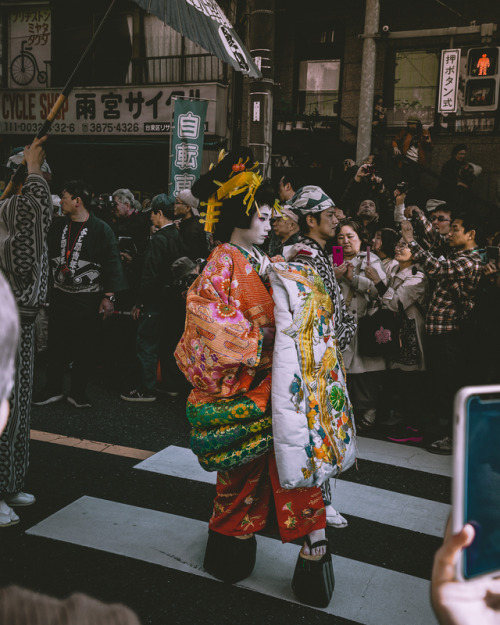  Oiran Dochu Procession, held as a part of Ichiyo Sakura Festival at Asakusa In the 17-18th century,