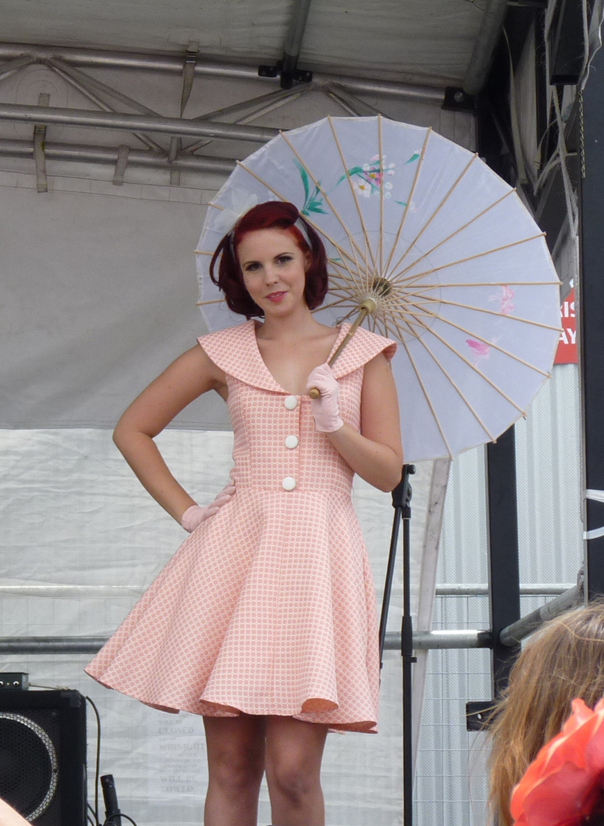 backtobass:  Rat Rods and Rockabilly, Hamilton Hotel, Hamilton, Brisbane - The Hi