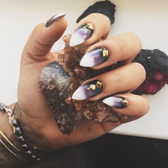 cosmic-noir:  Omg.   I need them.