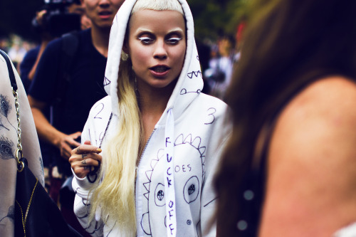 Yolandi Vi$$er arriving at Alexander Wang.