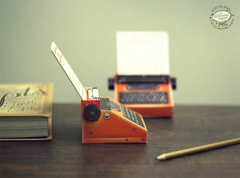 culturenlifestyle:  Adorable DIY Printable Paper Typewriter Calendars SkyGoodies
