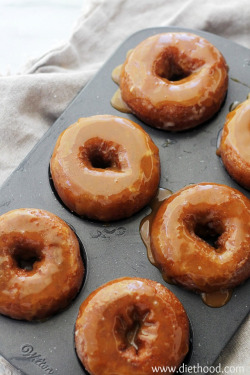 Thebeautifullyinsatiablesp:  Verticalfood:  Salted Caramel-Glazed Pumpkin Donuts