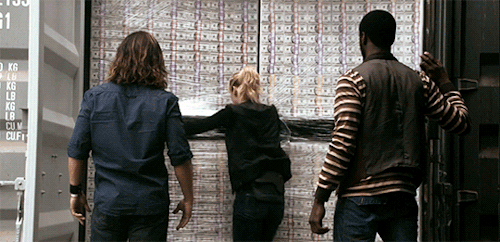 8stepsoffthebeatenpath:Just a girl and her (?) money.
