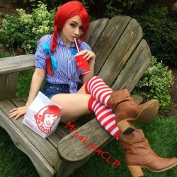 misalynn:Smug Wendy’s girl today at Castle