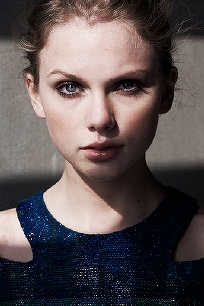 alltaywell:  Taylor Swift photographed by Mark Abrahams for Marie Claire Magazine