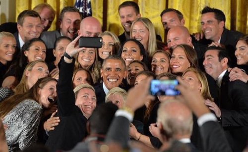 beautifuladventurecalledlife:  USWNT at The White House.