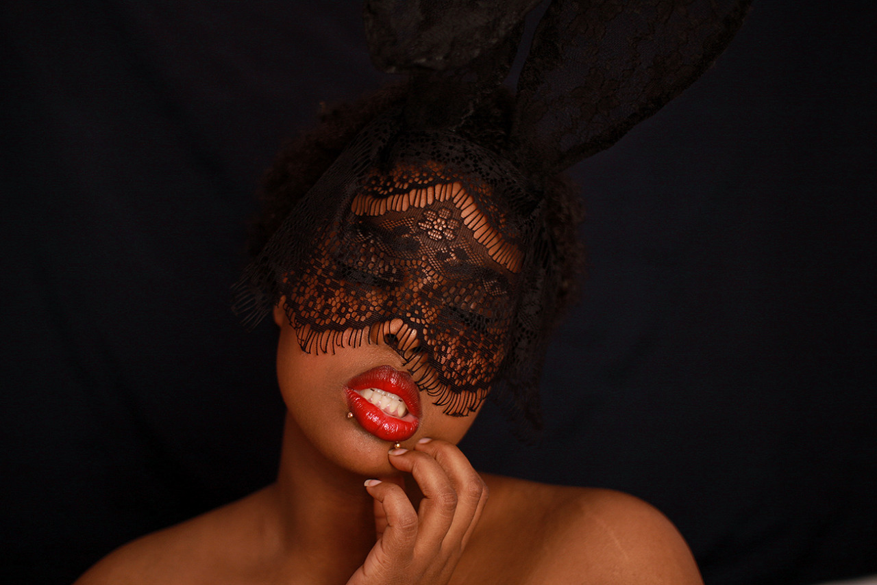 iridessence:  I’m at a loss for words for this, to be honest. Caption it yourself.Instagram: