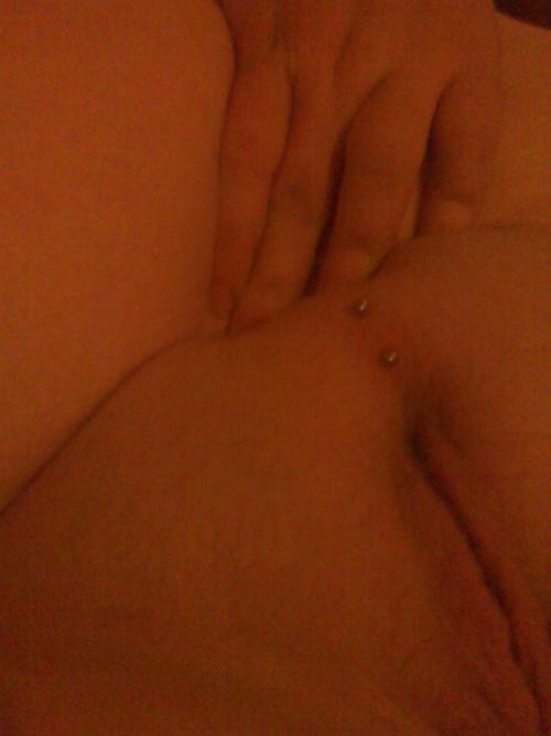 bigbeautifulbombshell87: #pussypercing #itscalledachristina #phatkitty