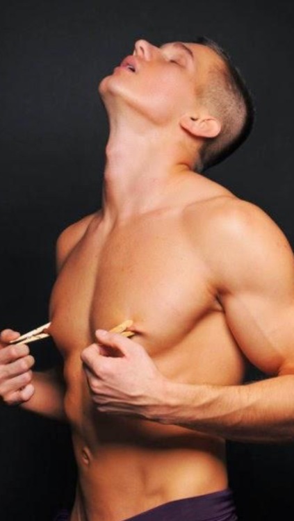 jocksandcubs.tumblr.com/post/152747906368/