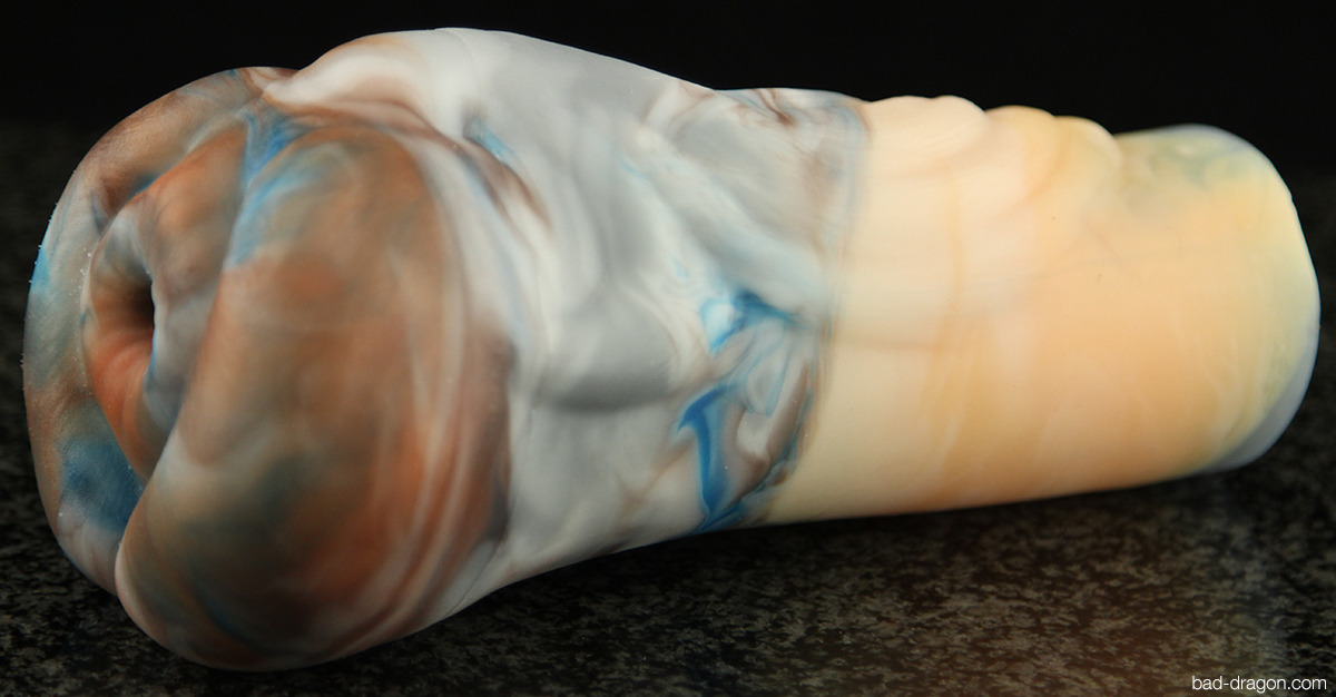 baddragonhoard:  A few pretty frankenpour toys!