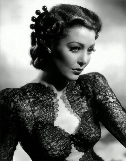 Loretta Young Nudes &amp; Noises  