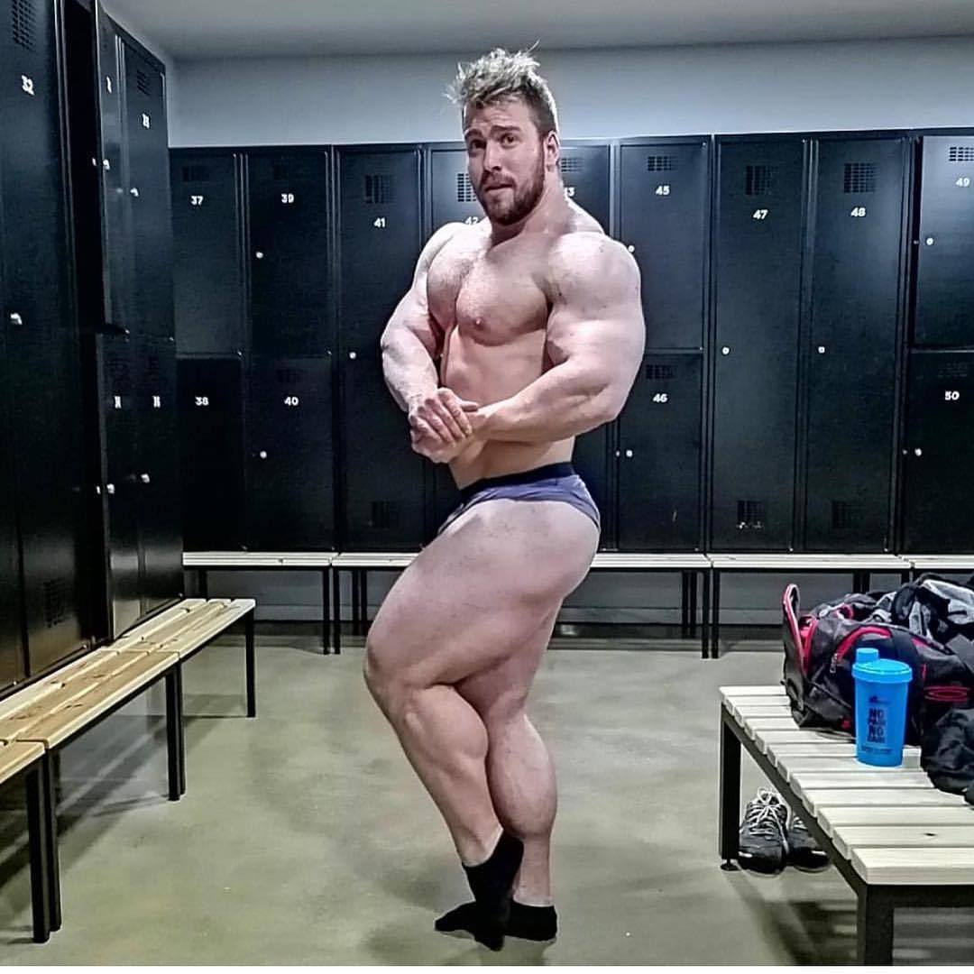 needsize:  Vojta Trnka 