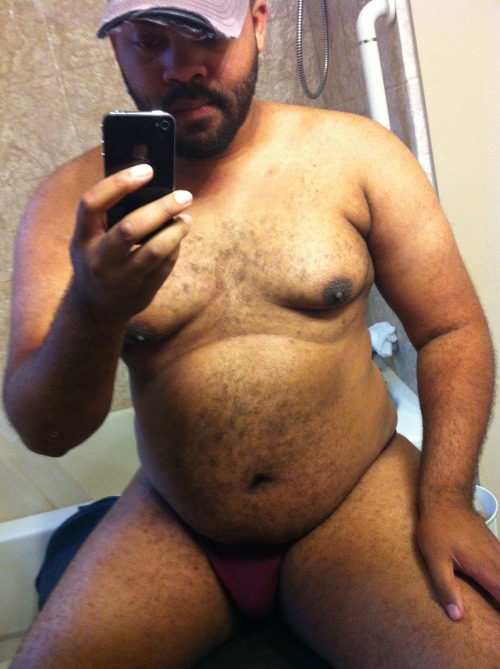 seandacari:  CHOCOLATE SUNDAY 317  nippletheory:  Via datedick 