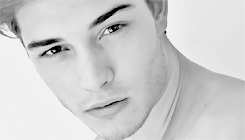 AMAZING MEN02