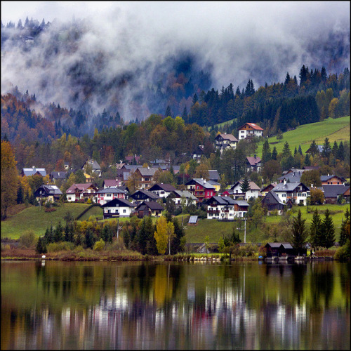 Obersee by Pilar Azaña on Flickr.