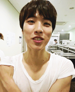 죄; hiatus