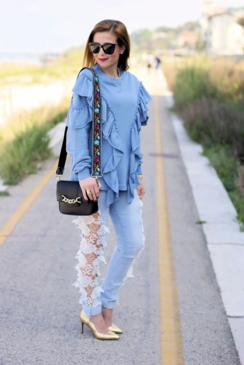 Lace cut out jeans from Sammydress