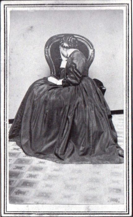 Porn shewhoworshipscarlin: Mourning, 1870. (It photos