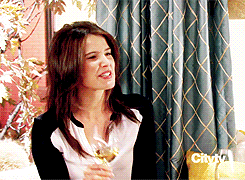 imsirius:  Lily &amp; Robin in the flash forwards 