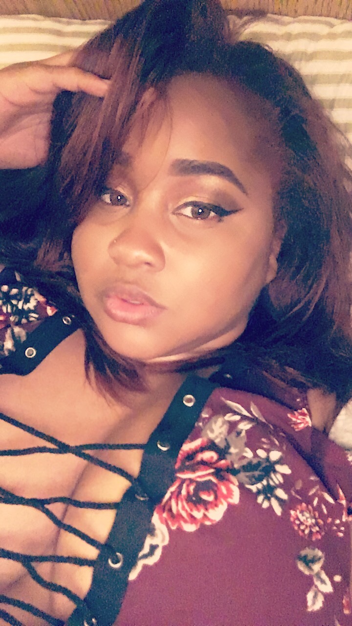 moodyspacebabe:  bobbyblvck:  moodyspacebabe:  😘  We don’t deserve to lay our