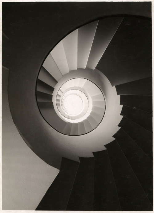 design-is-fine:Thérèse Bonney, spiral staircase in Robert Mallet-Steven’s house 