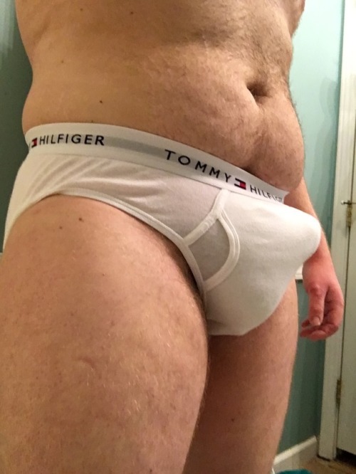 straightbuttgay: Views.
