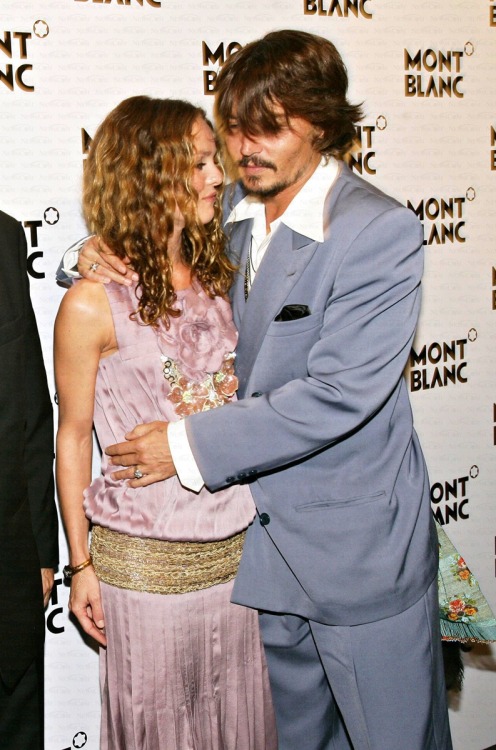 16 years ago (2006), on this day (April 5), Johnny Depp and Vanessa Paradis attended the Mont Blanc 