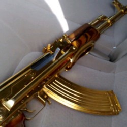 phuckindope:  Gold Ak-47 