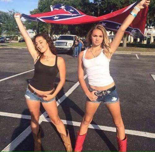 Southern Pride is Sexy! bit.ly/HotCowgirlsNow
